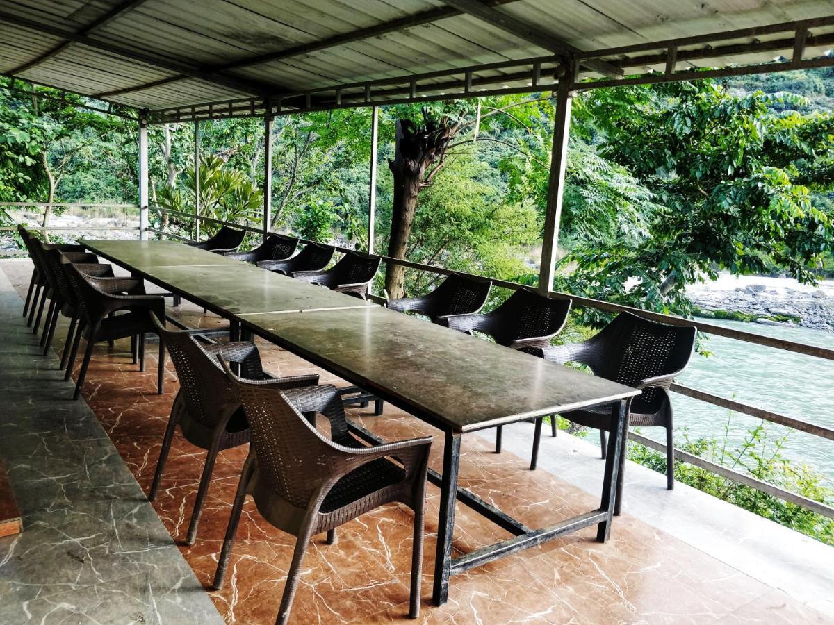 Camp High 5 Jayalgarh Hotel Dangchura Exterior photo